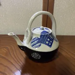 D-4 【美品】有田焼 染付 寿文様 手付急須（上手型）和食器 縁起物 レトロ