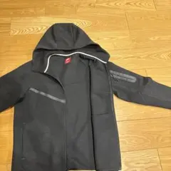 Nike フード付きブラックトレーナー