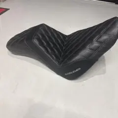 SADDLEMEN ブラック スポーツシート ダイヤモンドキルティング - メルカリ