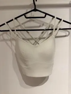 ルルレモン バックツイストリブ Tシャツ - メルカリ