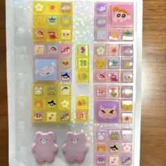 ★クレヨンしんちゃん　タイルシール　キラキラシール台紙付き