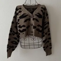 ヒョウ柄 クロップドカーディガン SUREVE