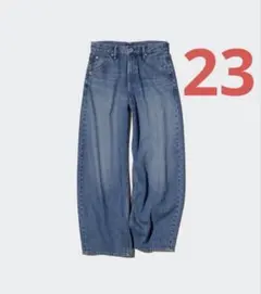 ユニクロ　バギーカーブジーンズ　23