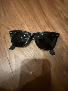 Ray-Ban Wayfarer サングラス ブラック