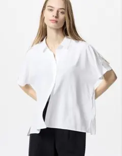 【UNIQLO】美品　ユニクロ　女性用　レーヨンブラウス　白色　M