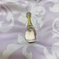 Dior ディオール　シャドールオードゥパルファン　香水のサムネイル