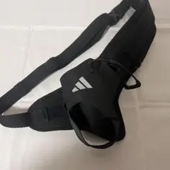 adidas ランニング　ボトルバック　ブラック
