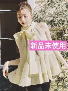 LILYBROWN リリーブラウン アメスリティアードブラウス yellow - メルカリ