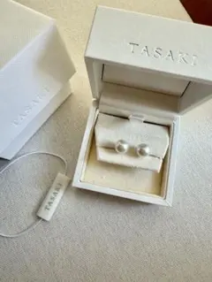 TASAKI タサキ イヤリング アコヤパール8.26mm 750WG K18のサムネイル