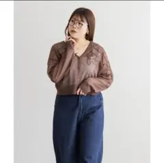 【タグ付き】透け感ブラウンVネック長袖カーディガンのサムネイル