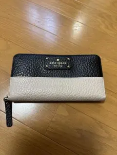 【美品】ケイトスペード　長財布　黒ベージュ