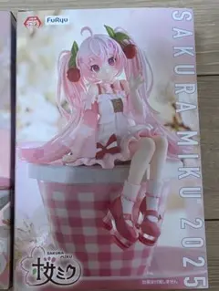 初音ミク ミントハイム スイーツフォレスト コラボ 桜木蓮 アクリル