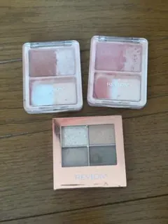 REVLONレブロン　アイシャドウ　チークのサムネイル