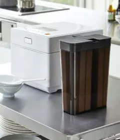 Item thumbnail for item 4a1b213f-8e6c-4588-b893-f18c44a95732