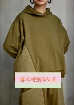 週末SALE‼️AZUL by moussy オリーブ色 フード付きパーカー