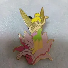 香港ディズニー ムーラン LE400 ピンバッジ ピントレ - メルカリ