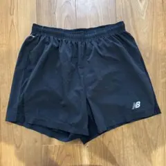 ブラックショートパンツ ファスナー付き