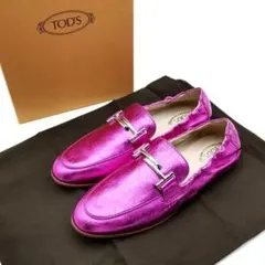 新品TOD'S スエード タッセル ローファー ピンク 35 - メルカリ
