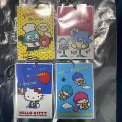 サンリオキャラクターズ　ポストカードチャーム