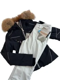 e35 フェニックス Phenix 最高級グレード レディーススキーウェア上下