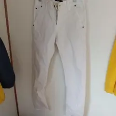 Johnbull ホワイト スリムフィットパンツ