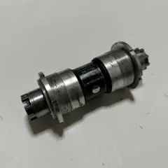 SHIMANO ボトムブラケット BB-M952 JIS規格 軸長116mm SHIMANO ボトムブラケット BB-M952 JIS規格 軸長116mm - メルカリ