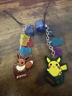 ピカチュウ　イーブイ　キーホルダー