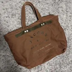 MARC JACOBS マークジェイコブス　トートバッグ　キャンバス　大容量のサムネイル