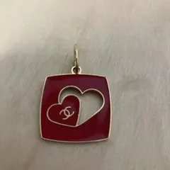 シャネル CHANELバレンタイン限定チャーム