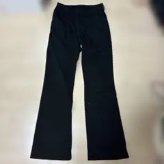 UNIQLO ブラック フレアジーンズ Mサイズ
