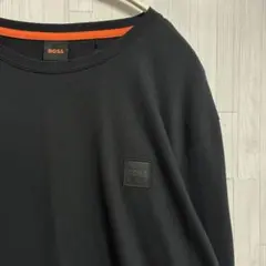 【美品】HUGO BOSSヒューゴボス長袖カットソー ブラック ロゴパッチのサムネイル
