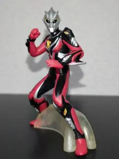 HGウルトラマン【ダークメフィスト】ガシャポン
