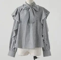 CHEEK 長袖ボウタイフリルブラウス White/Blackのサムネイル