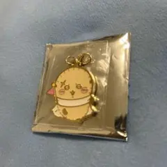 ちいかわパーク　ゲーム景品　メタルチャーム　ラッコ