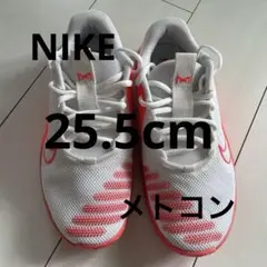 NIKE Metcon 8 ホワイト レッド トレーニングシューズのサムネイル