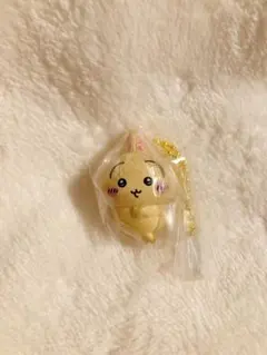 ちいかわ　マスコットつきビスケット　うさぎ