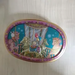 コジコジ 青山でカーボ 空き缶 小物入れ