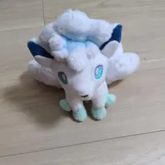 ポケモンセンターオリジナルぬいぐるみ　アローラロコン タグ無し