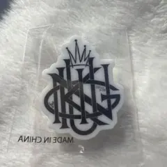 King Gnu 로고 핀 배지