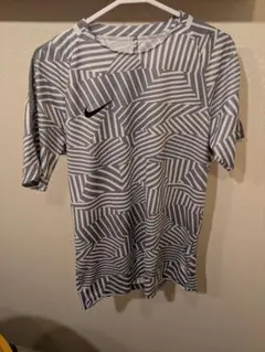 【美品】Nike DRI-FIT 半袖 シャツ　グレー
