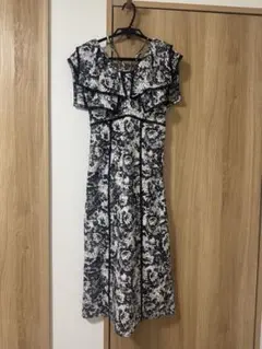 SNIDEL ラッフルカラーワンピース