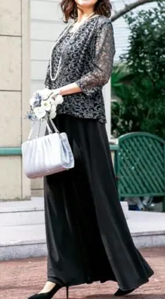 Item thumbnail for item b3ce2314-3b86-419a-a670-7a9fd8878516