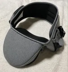 Plaisiureux（プレジュール） ヒップシート 収納ポケット付き　グレー