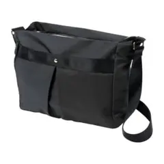 新品タグ　aristella ナイロンショルダーバッグ 黒　多機能　ポケット