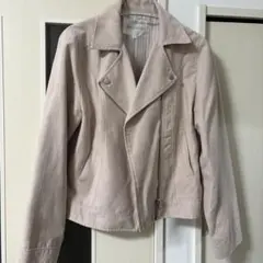 薄いピンク ライダースジャケット