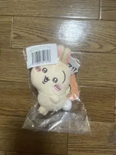 ちいかわ うさぎだらけくじ E賞:ぬいぐるみバッジ(ハァ！？)