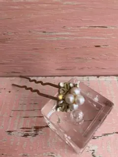 パール&ラインストーン　スクエア型　ヘアピン　髪飾り　ヴィンテージ