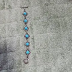 ターコイズビーズ シルバー調ブレスレット