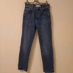 ZARA　ストレートデニムパンツ EUR36
