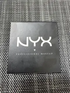 NYX プロフェッショナル メイクアップ カスタム4シャドウパレットのサムネイル